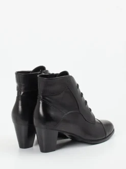 Ralph Harrison – Schnürstiefelette aus Lammleder schwarz