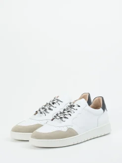 Ralph Harrison – Sneaker aus Kalbleder in Weiß