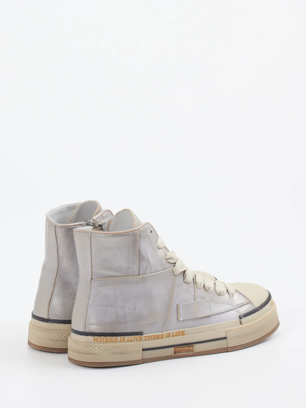 Rebecca White – High-Top Sneaker aus Metallicleder silbergrau