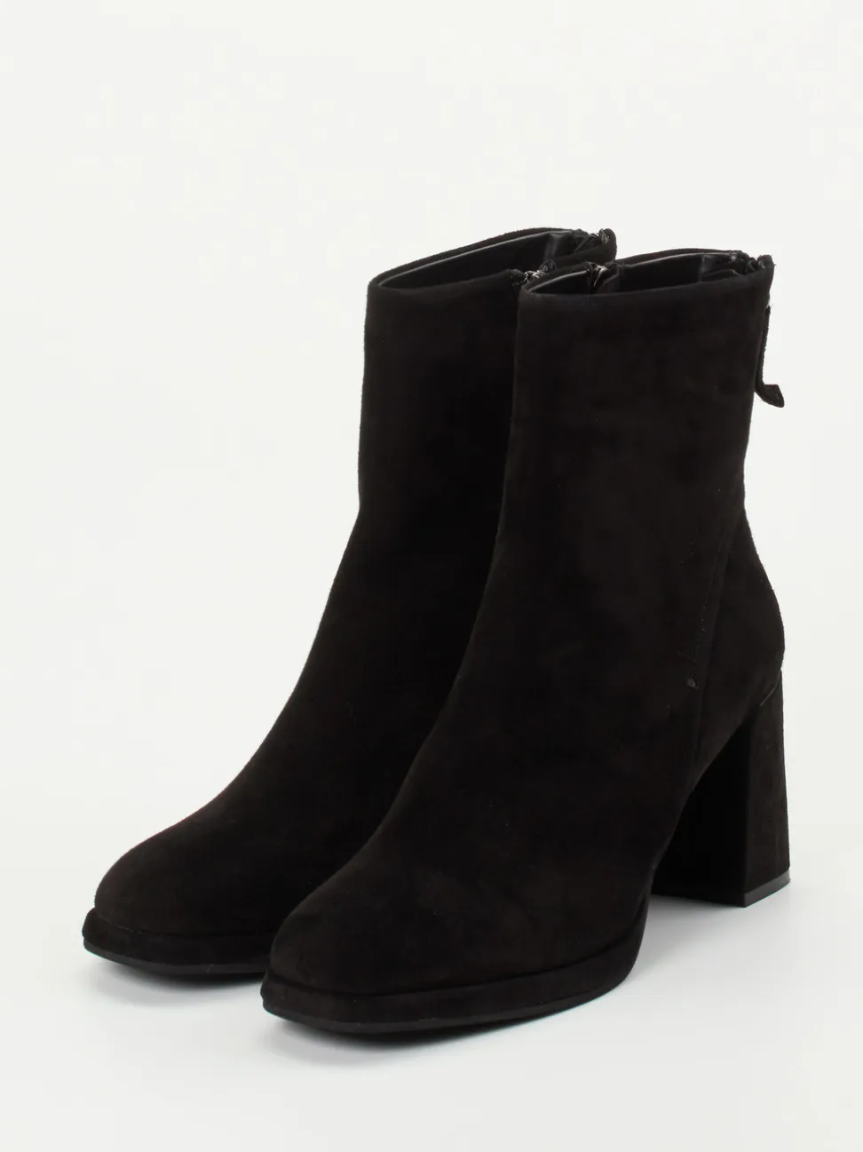 Regarde Le Ciel – Ankle Boots aus Veloursleder schwarz