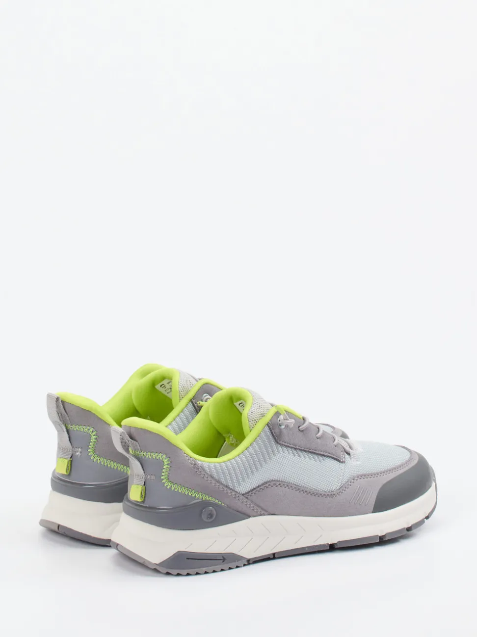 Ricosta – Sneaker aus Veloursleder und Mesh grau