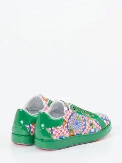 Rise – Sneaker aus Lackleder mit Multicolor-Print
