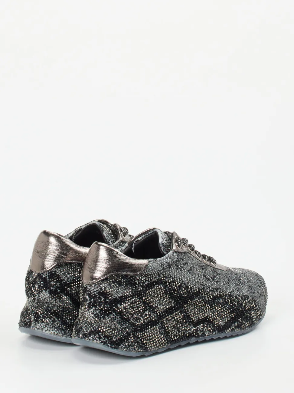 Rise – Sneaker aus Metallic-Textil in Silbergrau