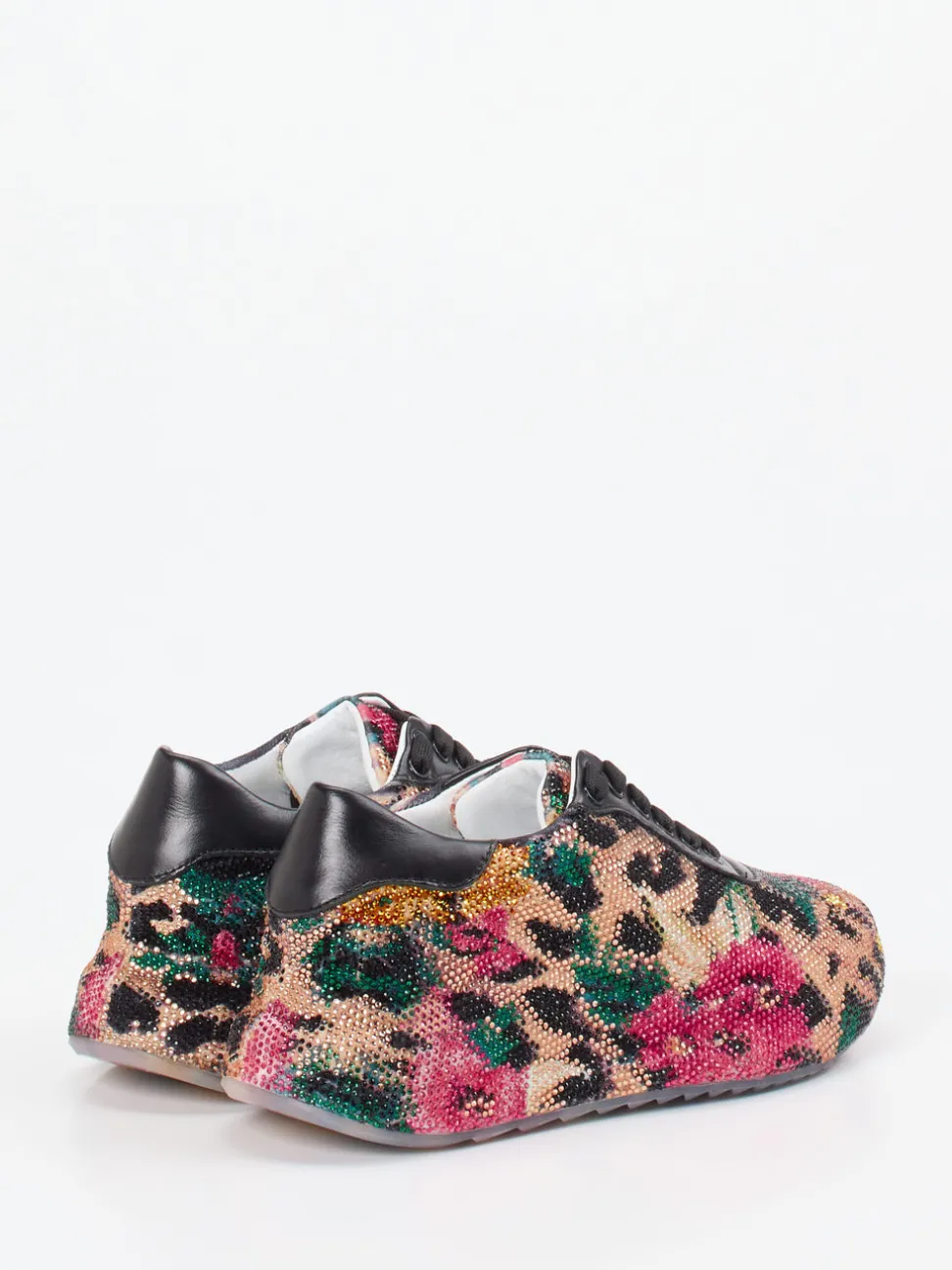 Rise – Sneaker aus Textil mit Strassbesatz