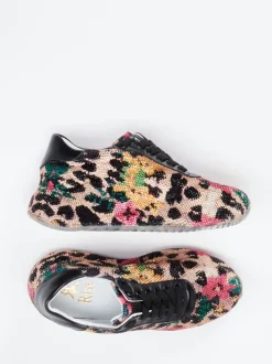 Rise – Sneaker aus Textil mit Strassbesatz