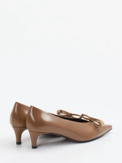 Roberto Festa – Kitten Heels aus Hochglanzleder karamell