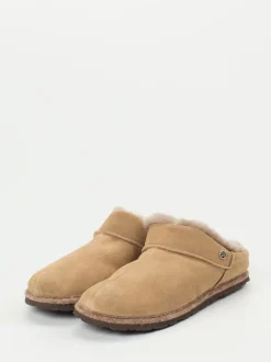 Rohde – Lammfell-Hausschuh aus Veloursleder sandbeige