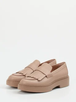 Santoni – Loafer aus Lammleder in Rosébeige