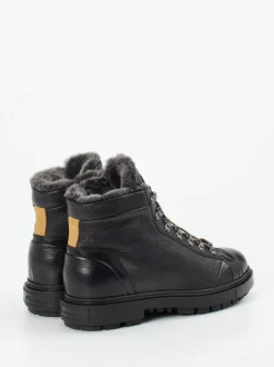 Santoni – Schnürboots aus Hirschleder Schwarz