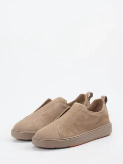 Santoni – Slip-On Sneaker aus Veloursleder Sandbeige