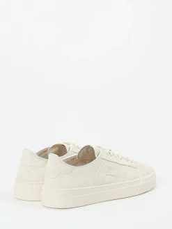 Santoni – Sneaker aus Kalbleder cremeweiß