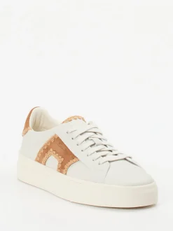 Santoni – Sneaker aus Kalbleder mit Veloursdetails