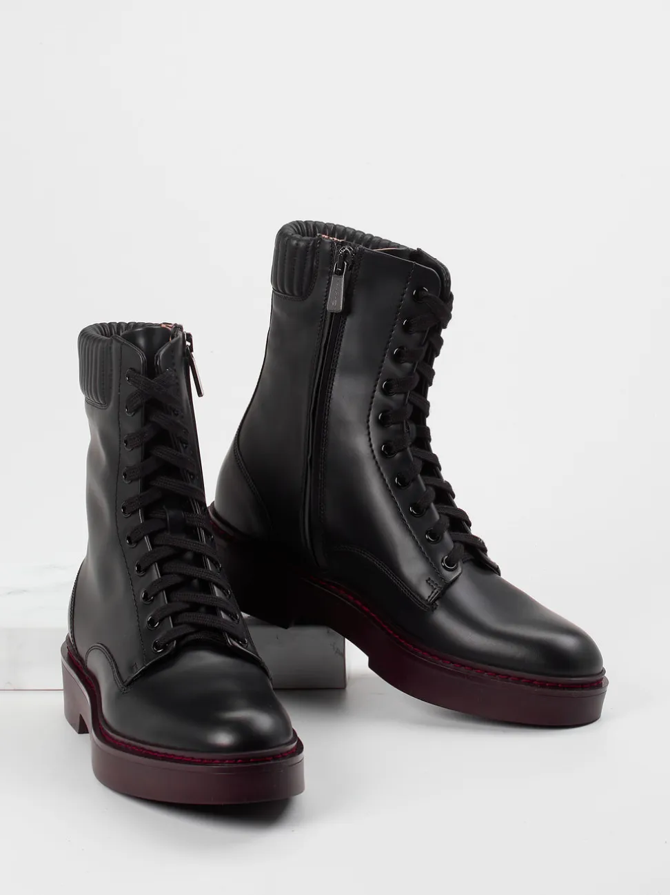 Schnürstiefelette