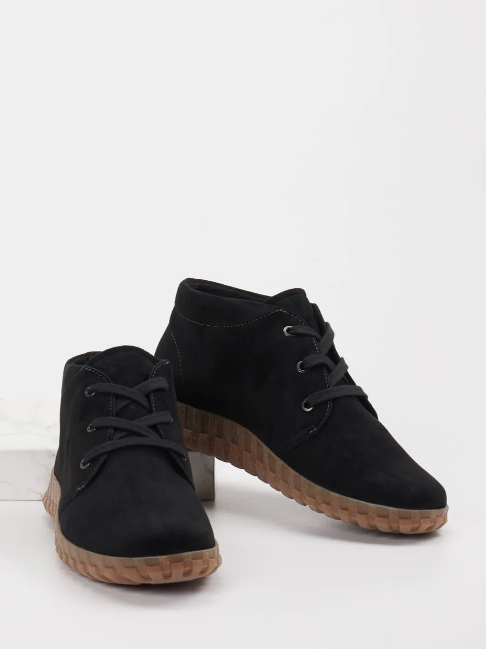 Semler – Desert Boots aus Veloursleder Schwarz