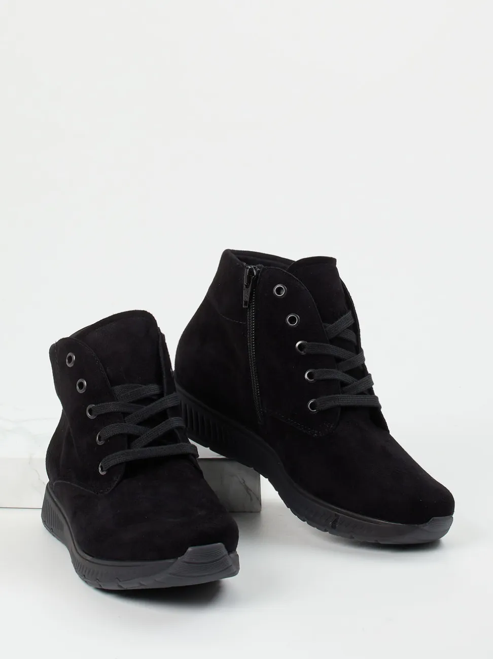 Semler – Schnürboots aus Veloursleder schwarz