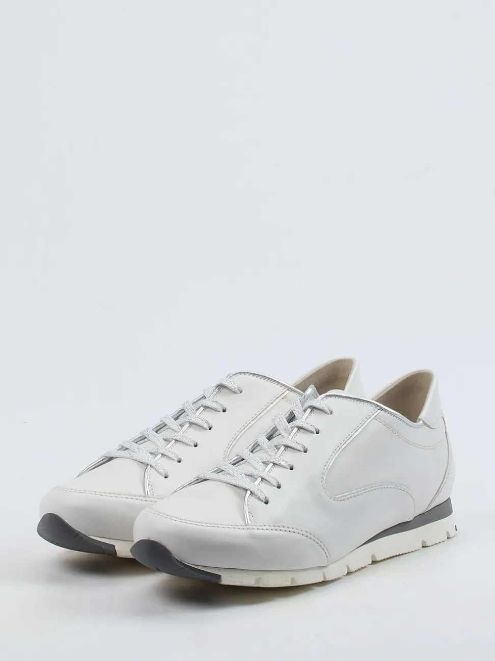 Semler – Sneaker aus Kalbleder in Offwhite