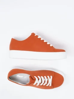 Semler – Sneaker aus Veloursleder in Terrakotta