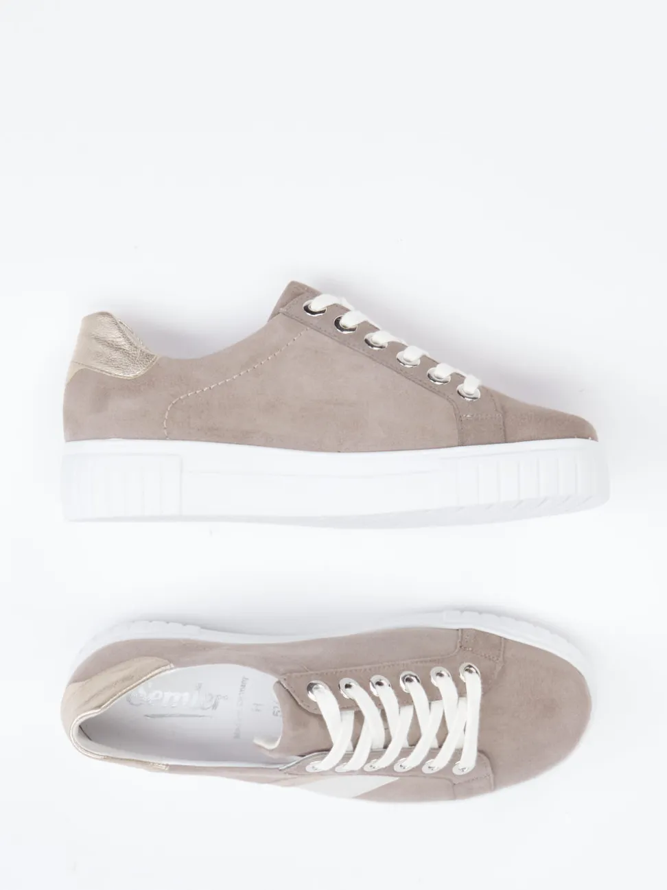 Semler – Sneaker aus Veloursleder in Taupe