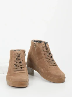 Semler – Stiefelette aus Veloursleder sandbeige
