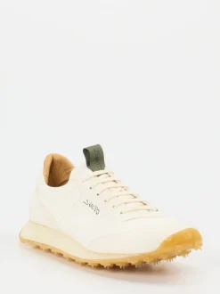 Shoto – Sneaker aus Känguruleder in Cremeweiß