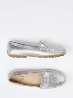 Si – Penny Loafer aus Metallic-Kalbleder silber