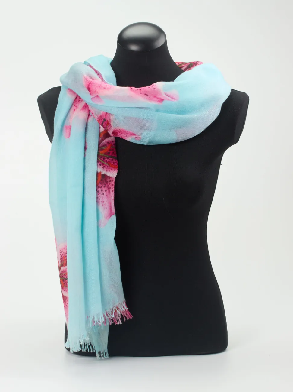 Simone Bruns – Schal aus Kaschmir mit Blumenprint