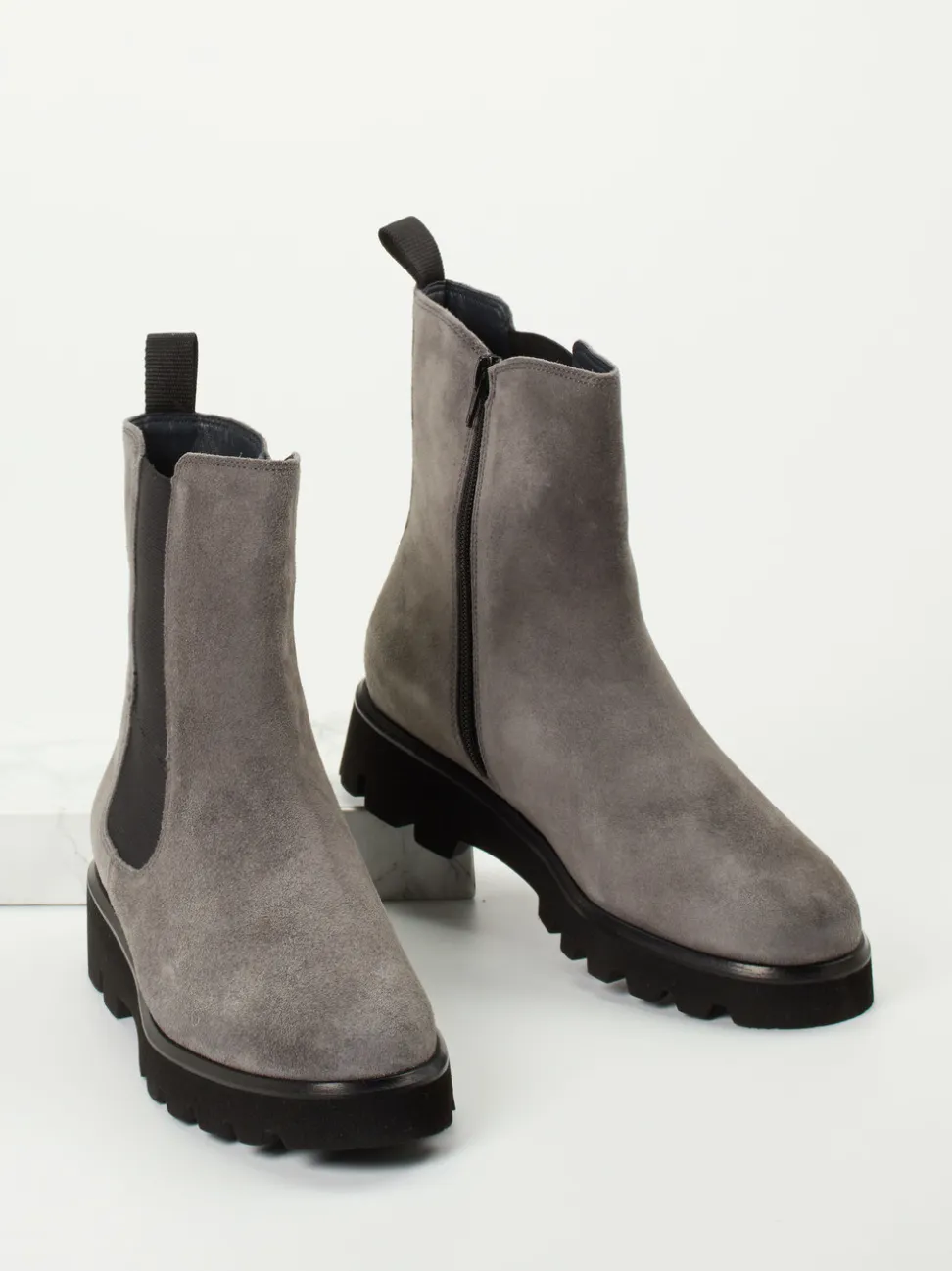 Sioux – Chelsea Boots aus Veloursleder grau