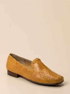 Sioux – Loafer aus Flechtleder in Safrangelb