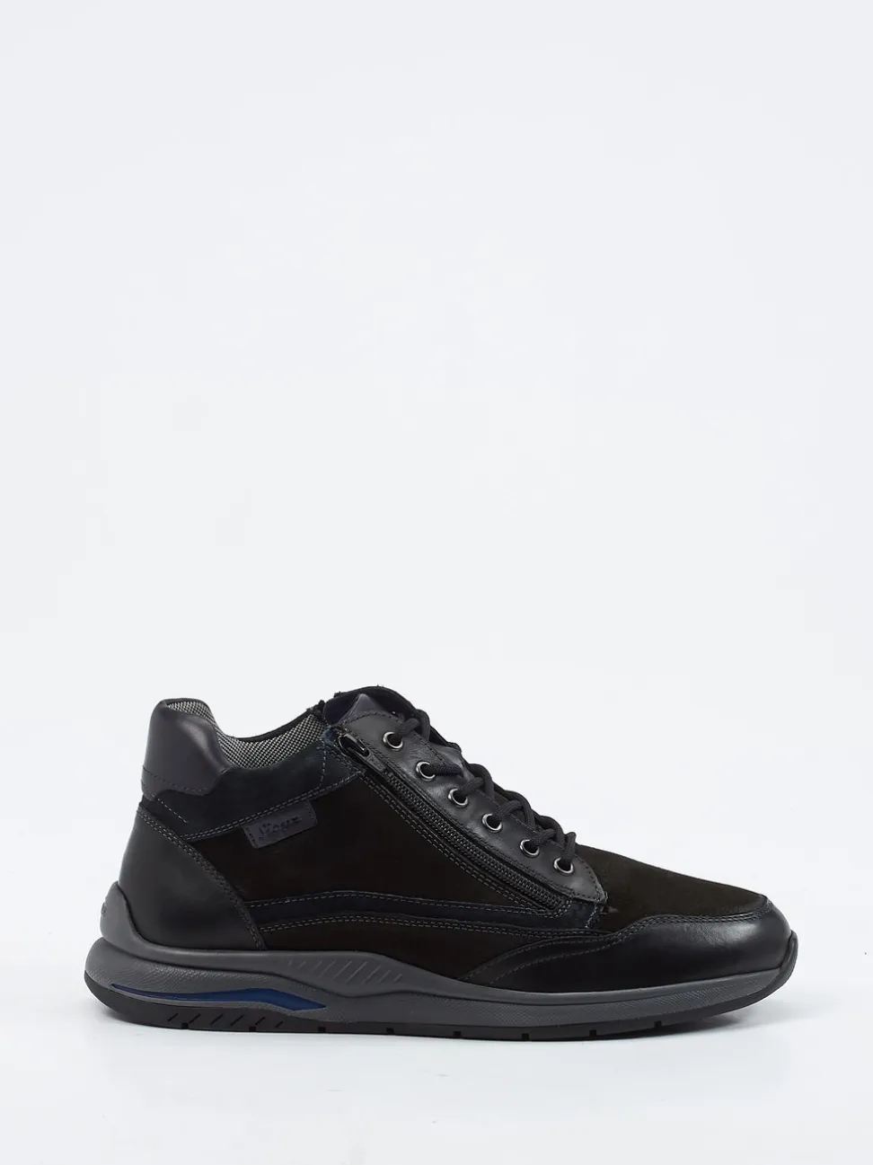 Sioux – Mid-Top-Schnürschuh aus Nubukleder Schwarz