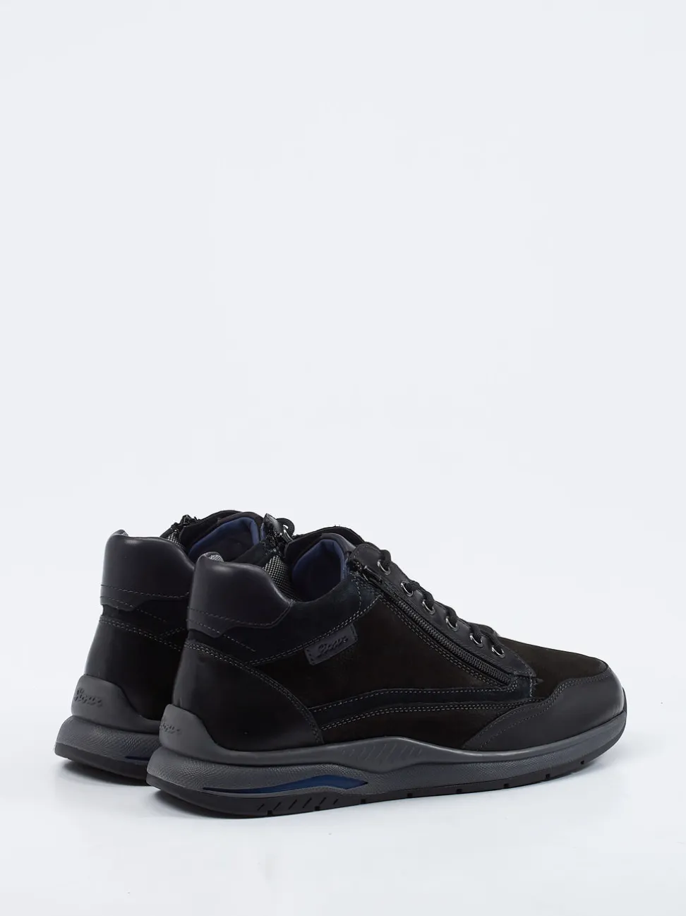 Sioux – Mid-Top-Schnürschuh aus Nubukleder Schwarz