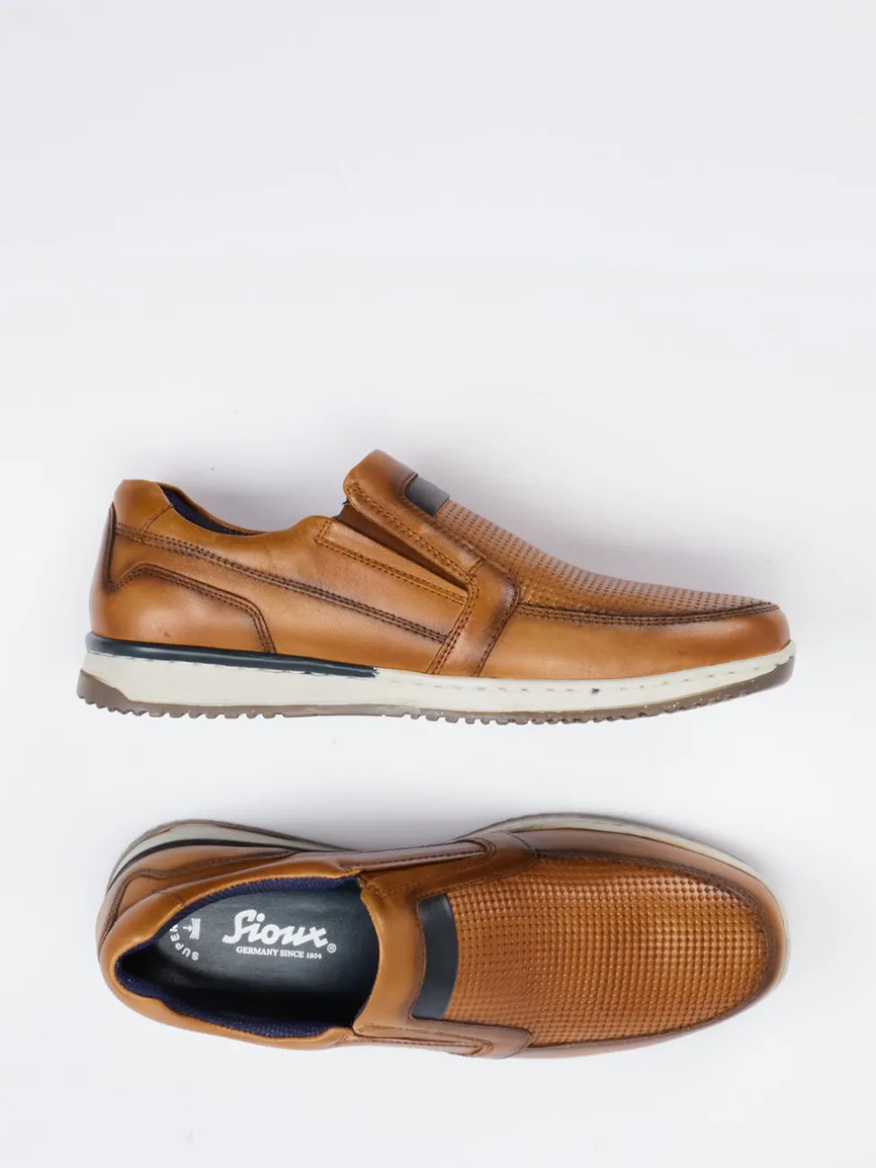 Sioux – Slipper aus Leder in Cognacbraun