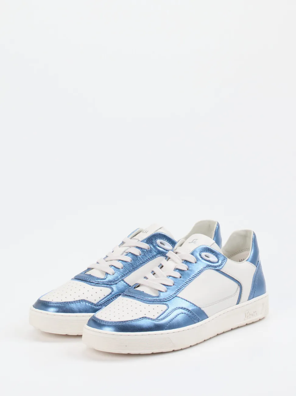 Sioux – Sneaker aus Metallic-Leder in Offwhite
