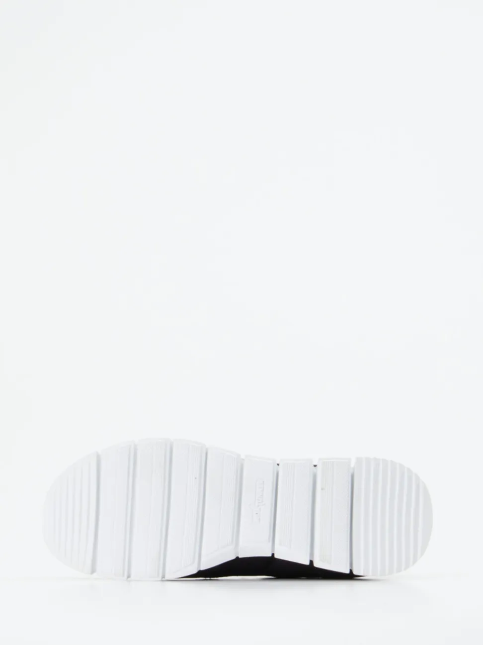 Sioux – Sneaker aus Textil und Mesh schwarz