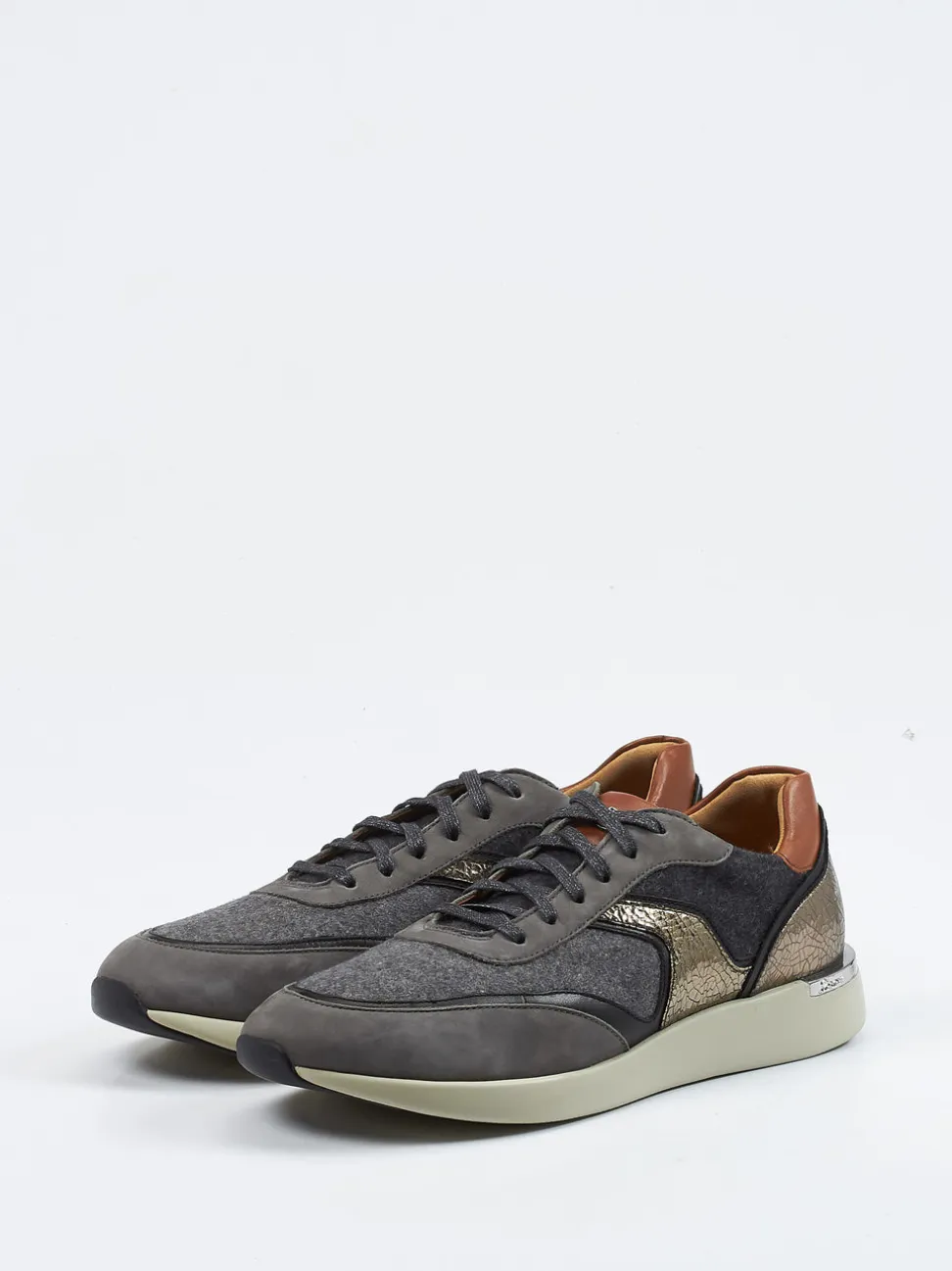 Sioux – Sneaker aus Velour und Textil in Grau