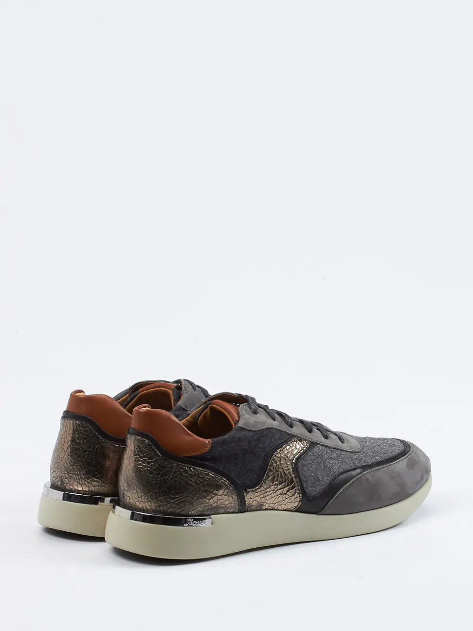 Sioux – Sneaker aus Velour und Textil in Grau