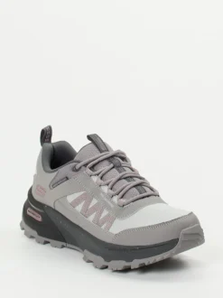 Skechers – Outdoor-Sneaker aus Textil in Hellgrau