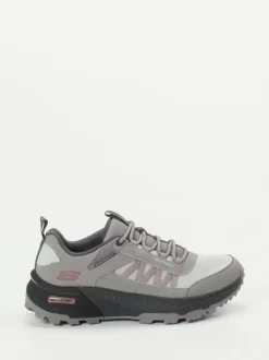 Skechers – Outdoor-Sneaker aus Textil in Hellgrau