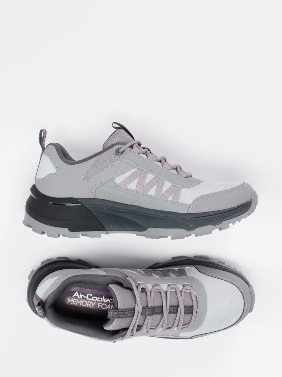 Skechers – Outdoor-Sneaker aus Textil in Hellgrau