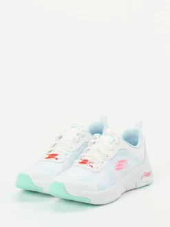 Skechers – Performance-Sneaker aus Mesh in Weiß