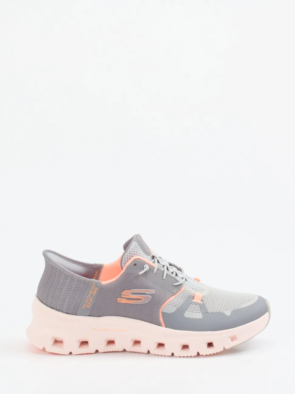 Skechers – Slip-In-Sneaker aus Mesh in Rosé-Beige