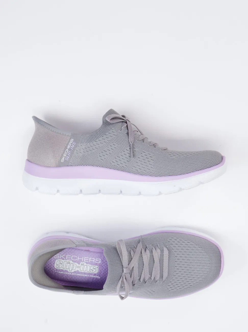 Skechers – Slip-On Sneaker aus Mesh-Textil grau