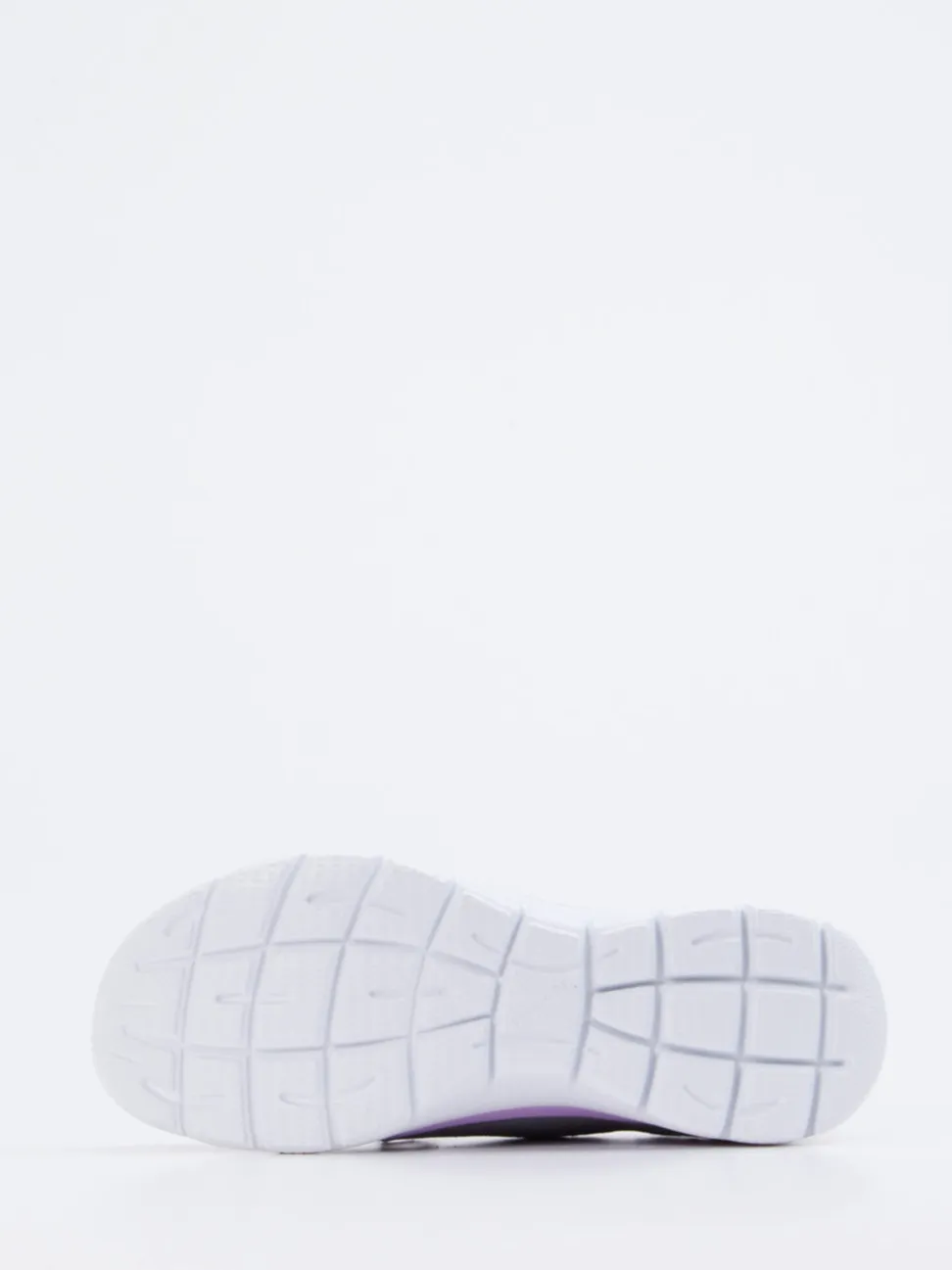 Skechers – Slip-On Sneaker aus Mesh-Textil grau