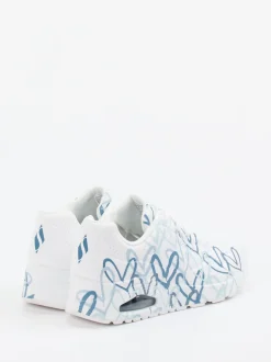 Skechers – Sneaker aus Nubukleder mit Herz-Print