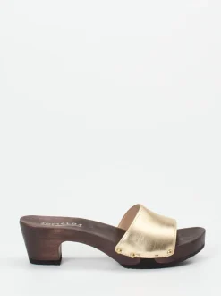 Softclox – Clogs aus Metallicleder und Holzsohle