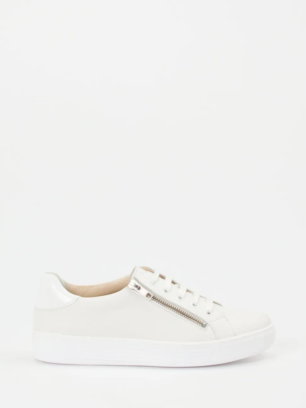 Solidus – Sneaker aus Kalbleder in Offwhite