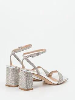 Steve Madden – High Heel Sandalette aus Metallicleder silber