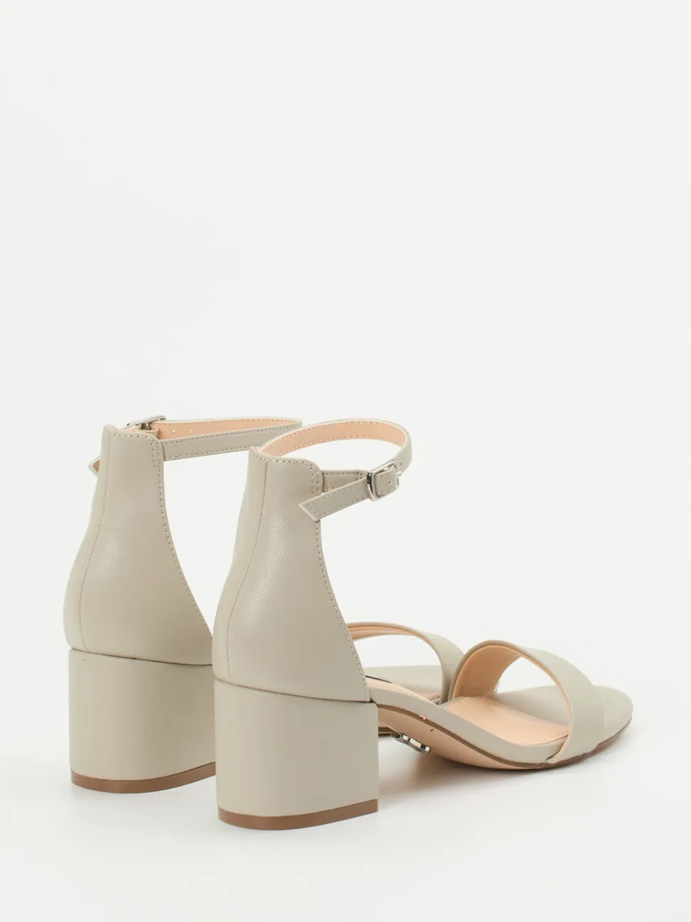 Steve Madden – Sandalette aus Kalbleder in Beigegrau