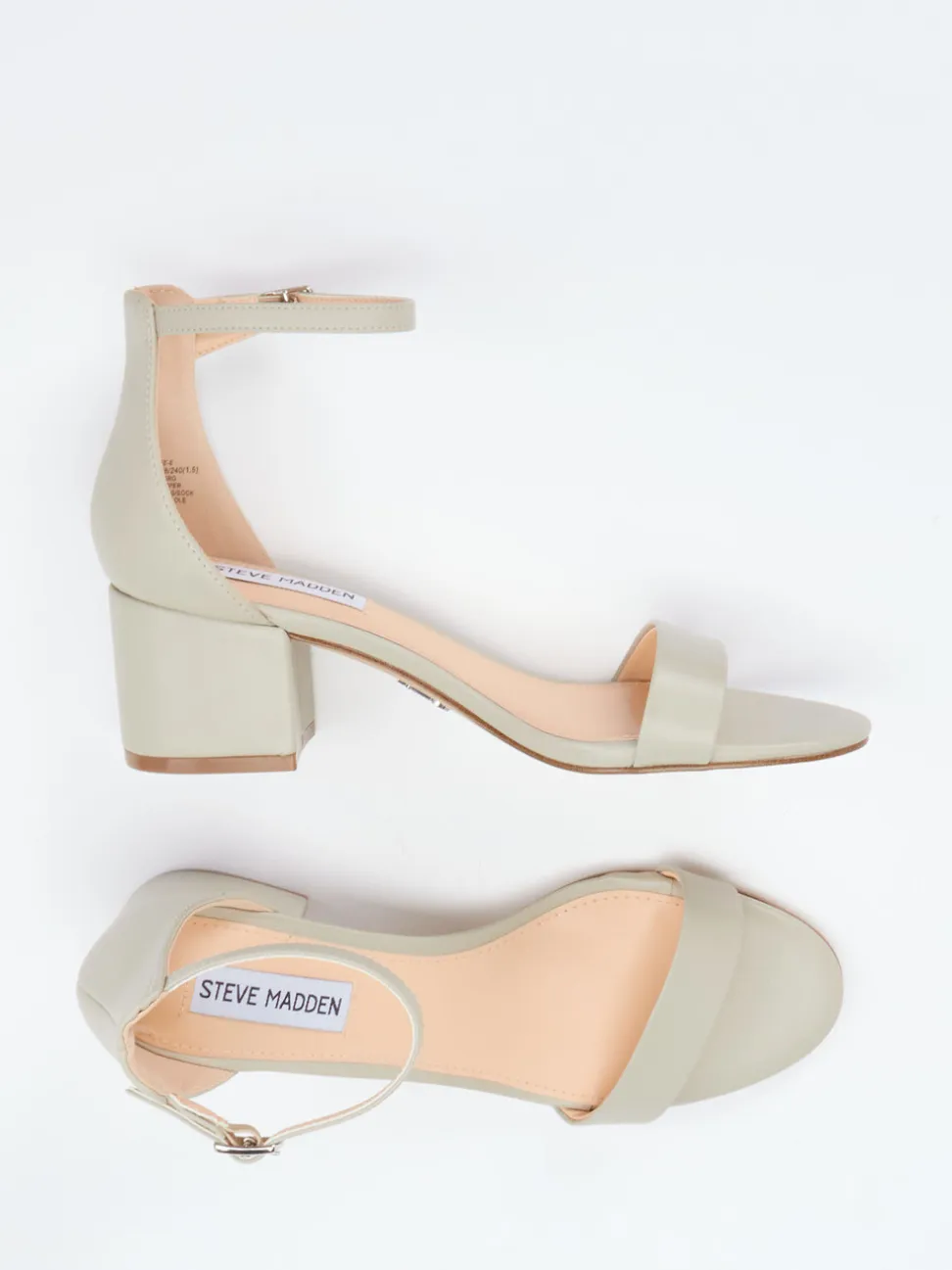 Steve Madden – Sandalette aus Kalbleder in Beigegrau