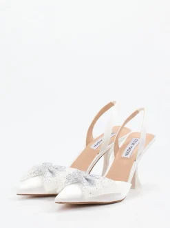 Steve Madden – Slingpumps aus Textil in Satinoptik Weiß