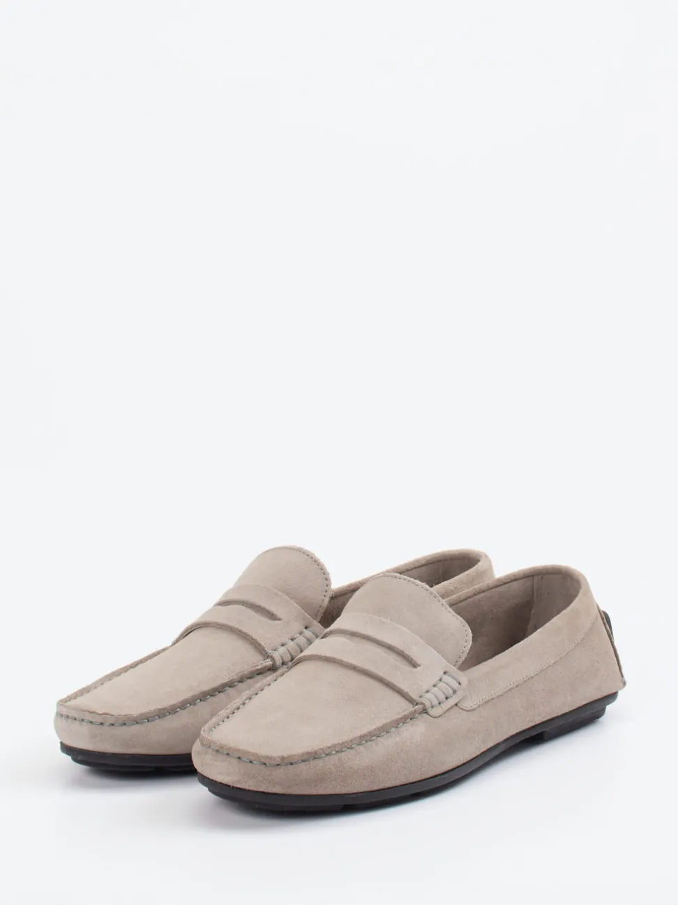 Studio Mode – Loafer aus Veloursleder sandbeige